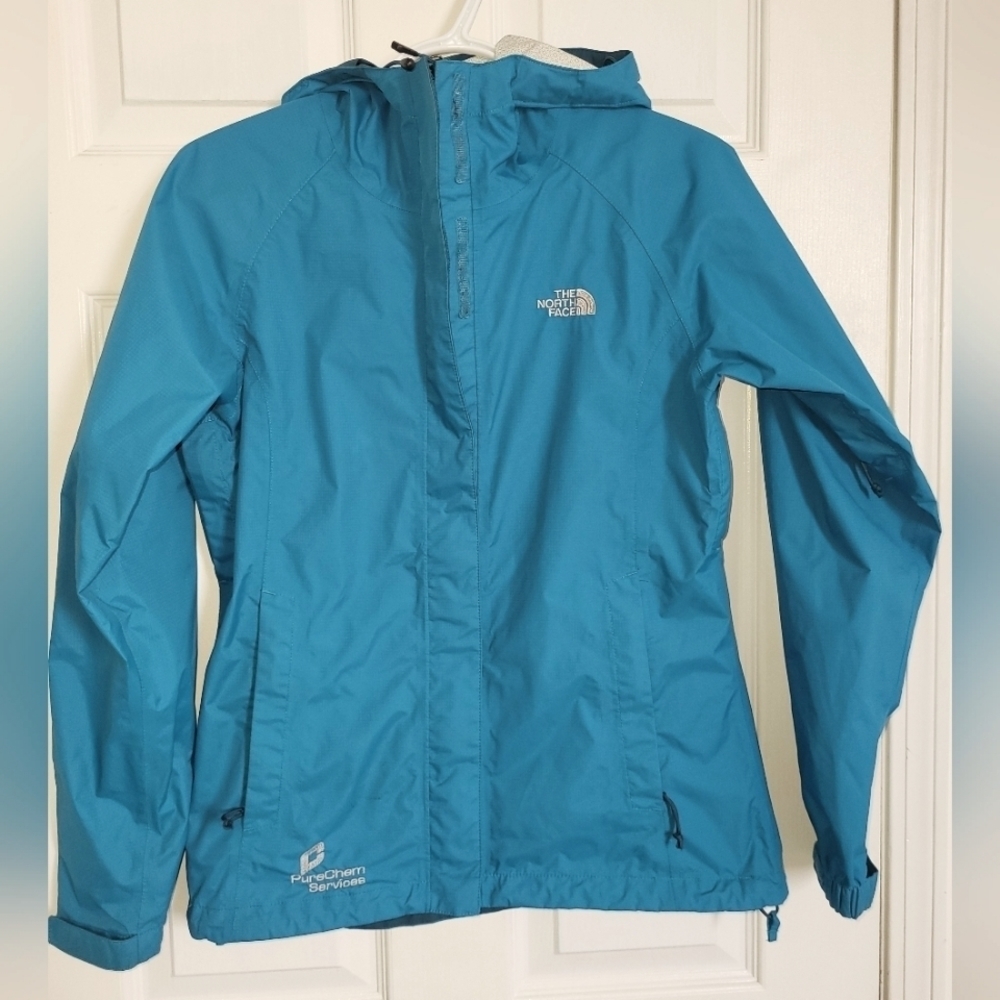 Womens Northface winderbreaker